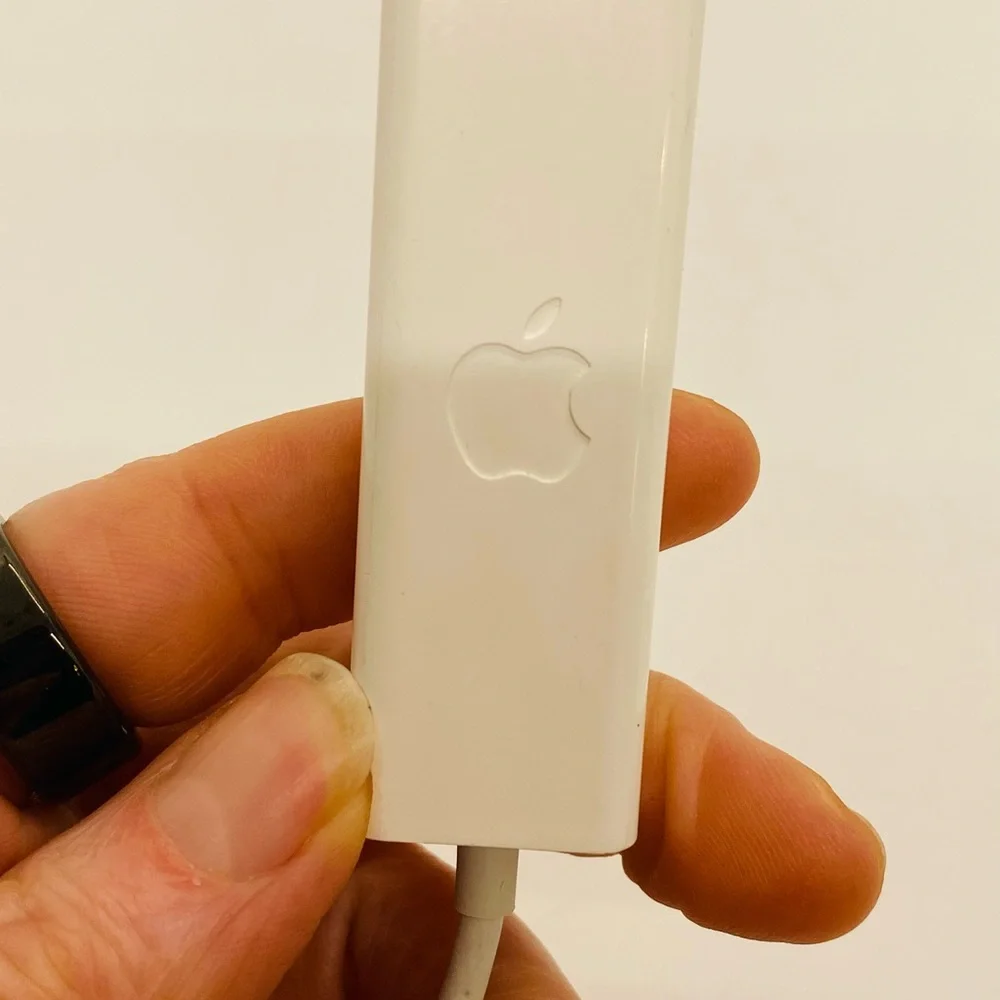 NWOT Apple Cord Thunderbolt to Ethernet